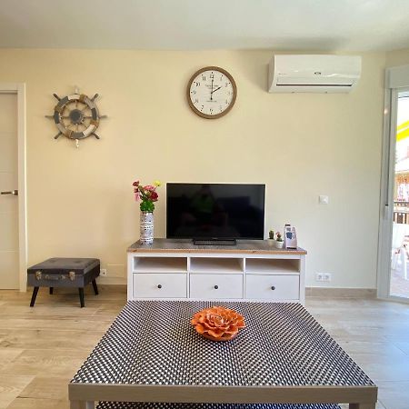 Modern 1 Bedroom Seaside Apartment With Pool Fuengirola Zewnętrze zdjęcie