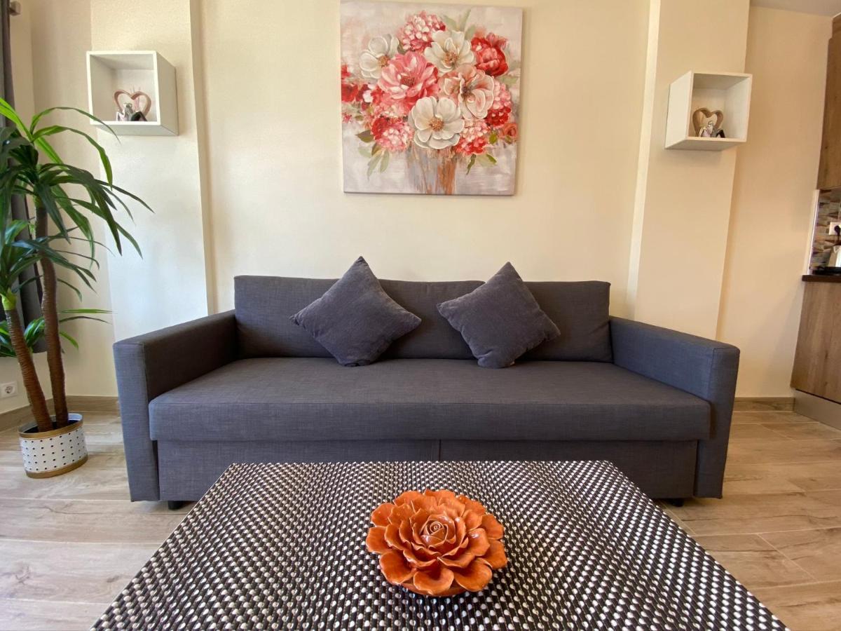 Modern 1 Bedroom Seaside Apartment With Pool Fuengirola Zewnętrze zdjęcie