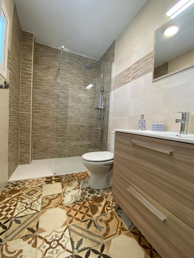 Modern 1 Bedroom Seaside Apartment With Pool Fuengirola Zewnętrze zdjęcie